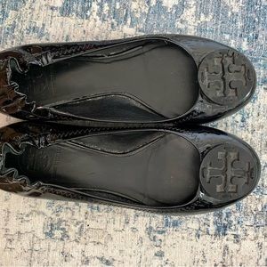 Tory Burch black dress flats